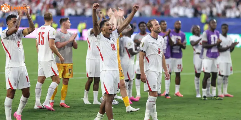  Anh vs Argentina bán kết nóng bỏng với khán giả cuồng nhiệt